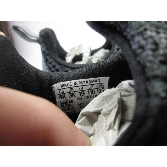 Good condition Adidas Baby Lite Racer Adapt 4.0 Shoe, Grey/Black, 4K US Infant - Picture 4 of 5